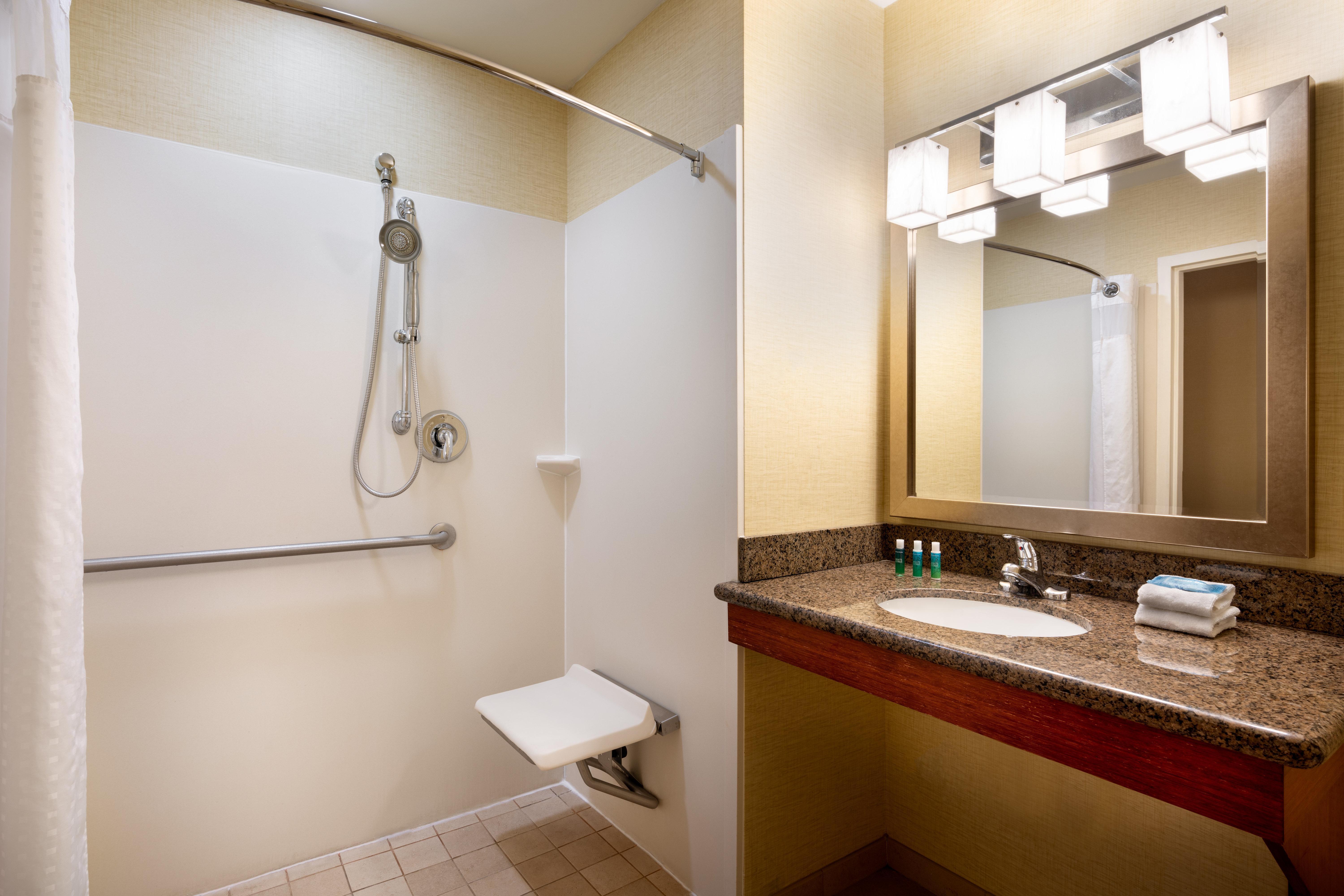Holiday Inn Express & Suites Denver Airport By Ihg Exterior photo